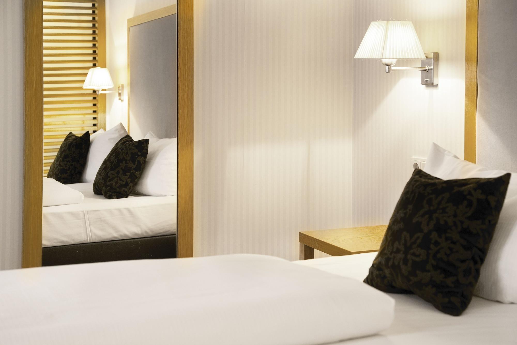 Townhouse Hotel Frankfurt am Main Exteriör bild