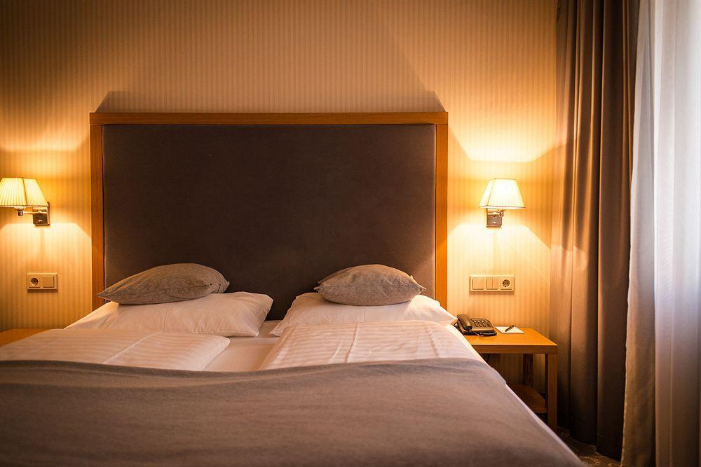 Townhouse Hotel Frankfurt am Main Exteriör bild
