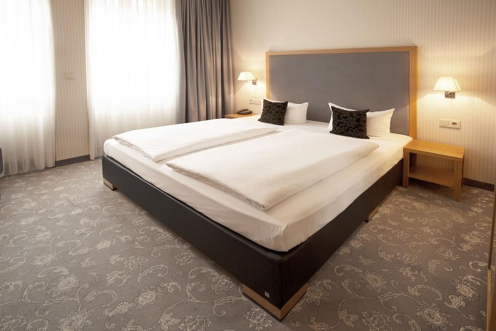 Townhouse Hotel Frankfurt am Main Exteriör bild