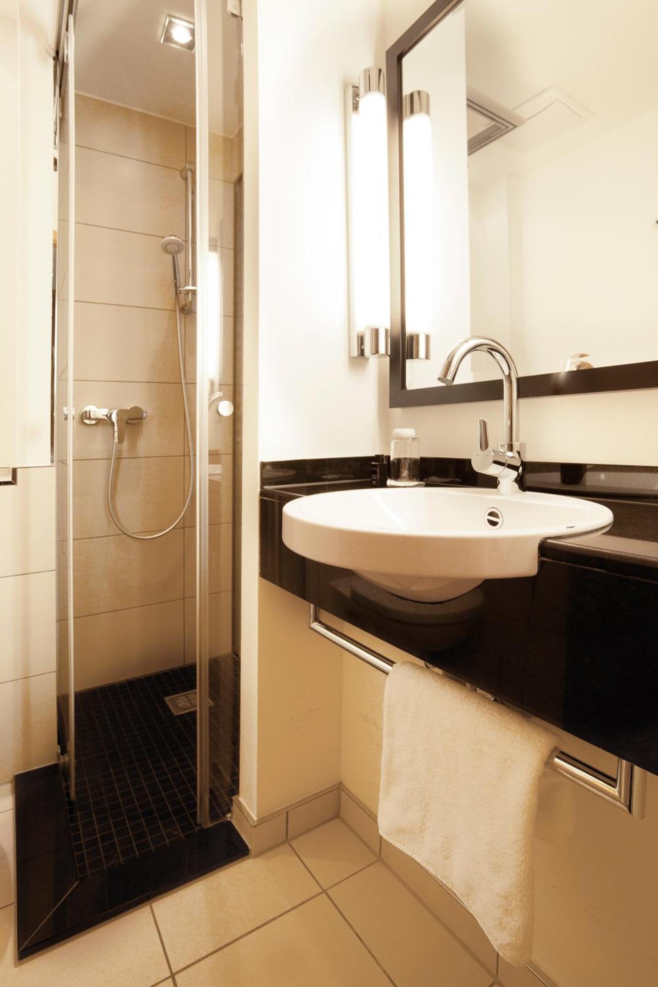 Townhouse Hotel Frankfurt am Main Rum bild