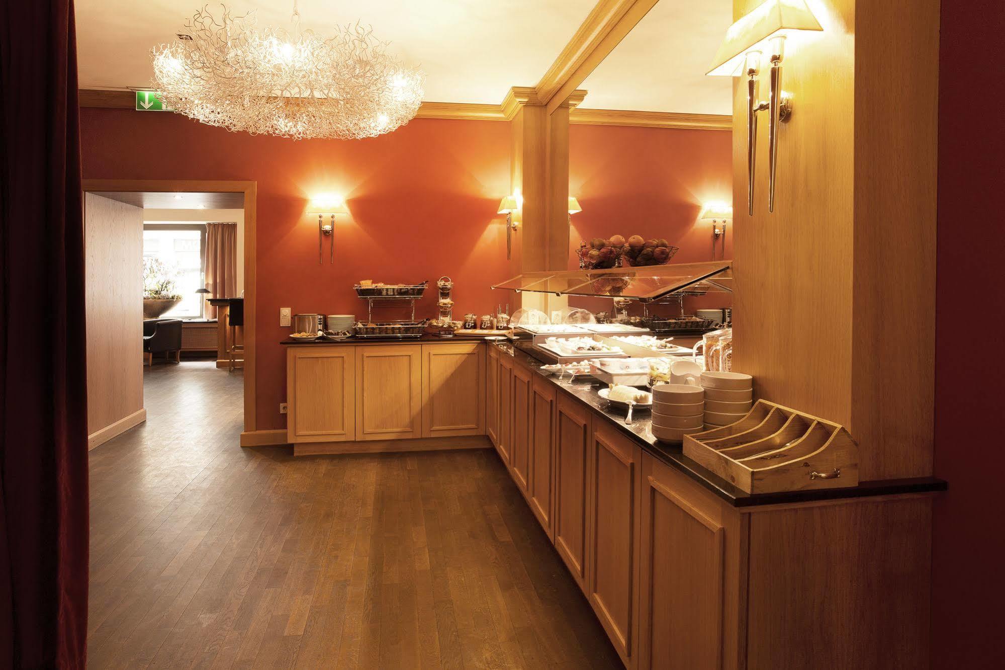 Townhouse Hotel Frankfurt am Main Exteriör bild